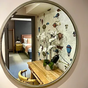 4* Aparthotel The Lawrance Luxury -